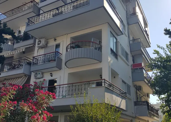 On The Sea Apartment Peraia (Thessaloniki)